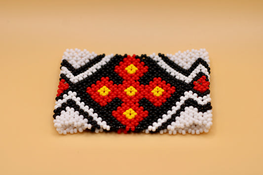 Huni Kuin Beaded Bracelets Black / Red / White